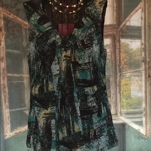 NWT Teal And black sleeveless blouse.